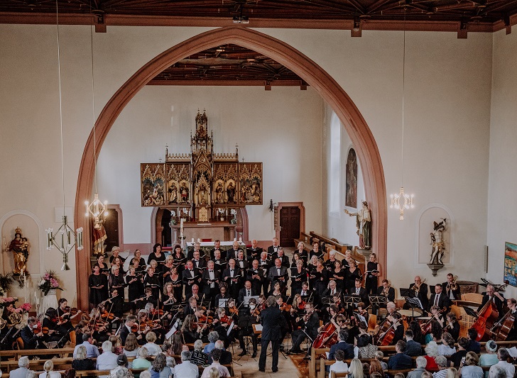 /projekt/images/CM-Konzert-100-Jahre-15-05-2022-143 Ausschnitt_15pc.jpg