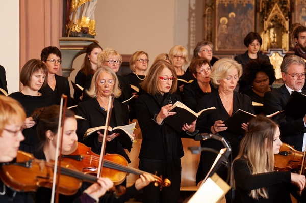 /projekt/images/Kammerchor-Oberkirch_07_web.jpg